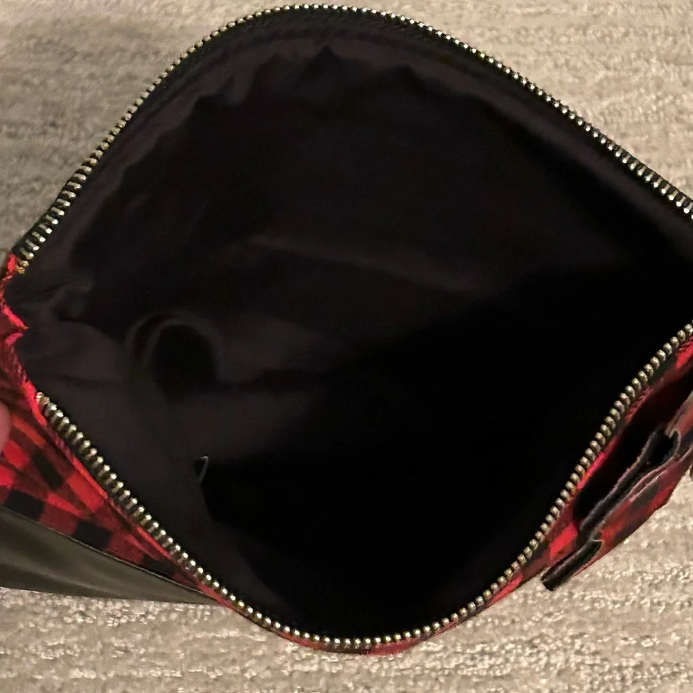 Funky Monkey Foldover Red & Black Buffalo Plaid Clutch Top Zip 10.5” x 7” NWOT
